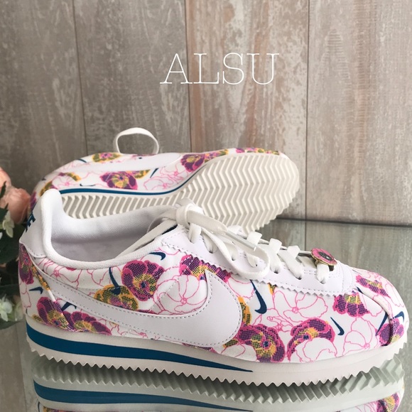 Nike Classic Cortez LX Floral W AUTHENTIC - Picture 3 of 7